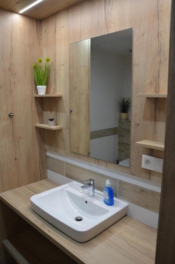 Visit Sauna Klinovec Loučná pod Klínovcem エクステリア 写真